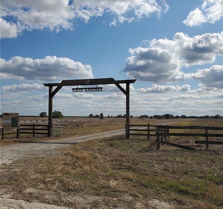 1st image of 1/2 Tract 16b Farm Girl Ave