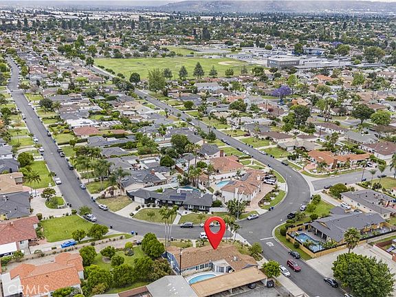 5th image of 9961 Richeon Ave
