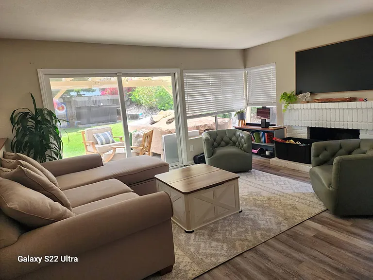 660 Willowspring Dr N — Photo 12