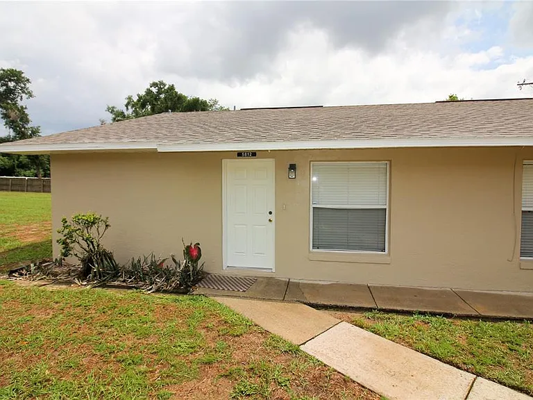 5812 Stokes Rd — Photo 3