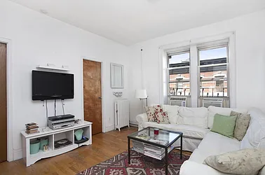 Rented by LJ Sloane Management