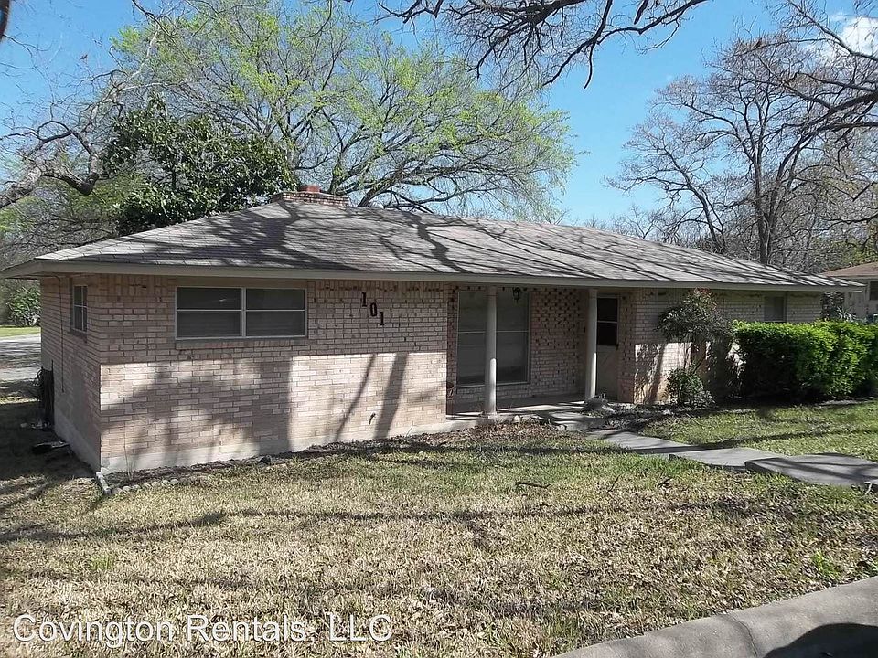 1st image of 101 Elm Dr