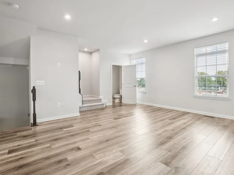 4502 Dale Creek Way — Photo 7