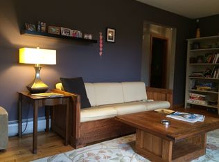 228 Mansion Hollow Rd, Waterbury Center, VT 05677