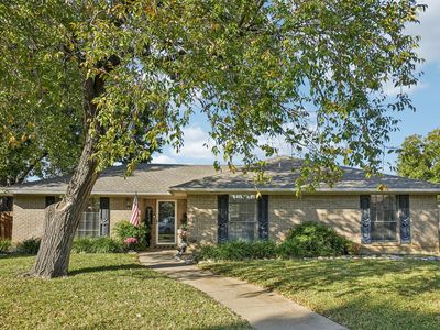951 Crestwood Cir, Flower Mound, TX, 75028