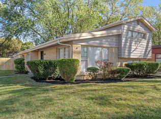 15401 Dobson Ave, Dolton, IL 60419