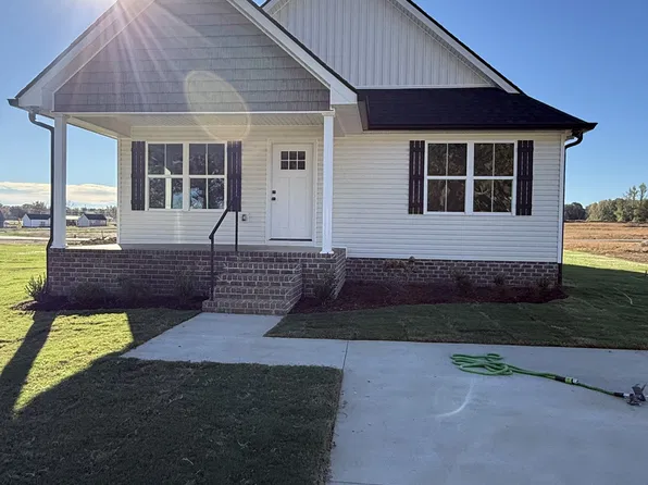 35 Old Stage Rd Lot 10, Mc Ewen, TN 37101
