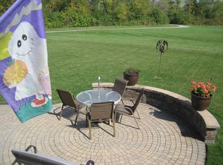 2030 Gillenwater St, Batavia, IL 60510