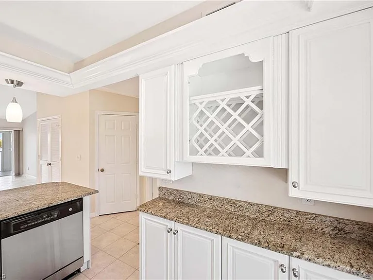 1015 Mainsail Dr #112 — Photo 12