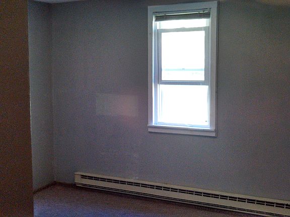 bedroom 1 main level