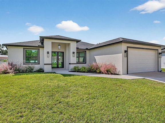 2nd image of 3113 14th St SW