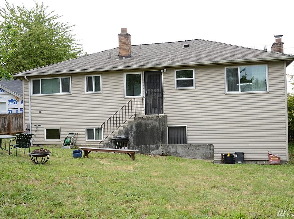 2nd image of 4642 S Frontenac St