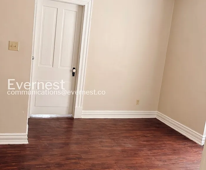 22 E Welch Ave #4 — Photo 5