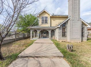 102 Prada Machin Dr, Laredo, TX 78046