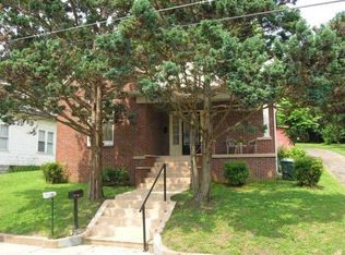 305 Willow St N, Springfield, TN 37172