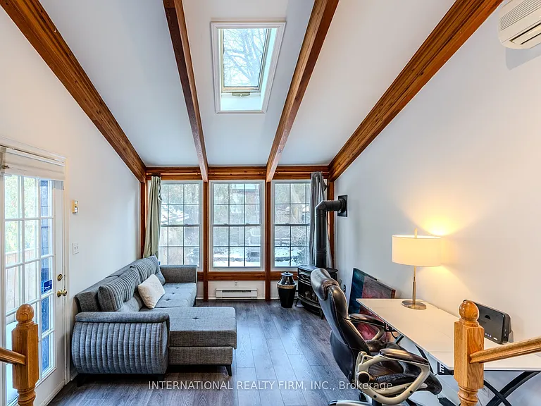 47 Maxwell Ave — Photo 9