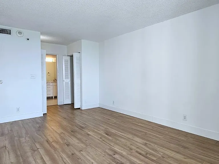 3300 NE 192nd St #1503 — Photo 3