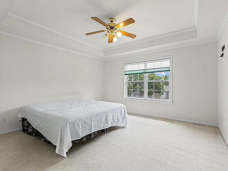 4200 Cedar Crest Ln — Photo 24