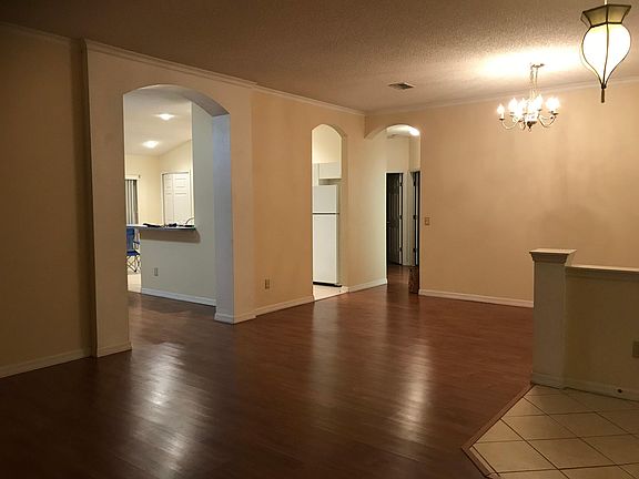 3rd image of 2745 Cordgrass St
