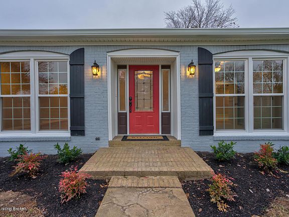 3rd image of 10513 Lawrencekirk Ct