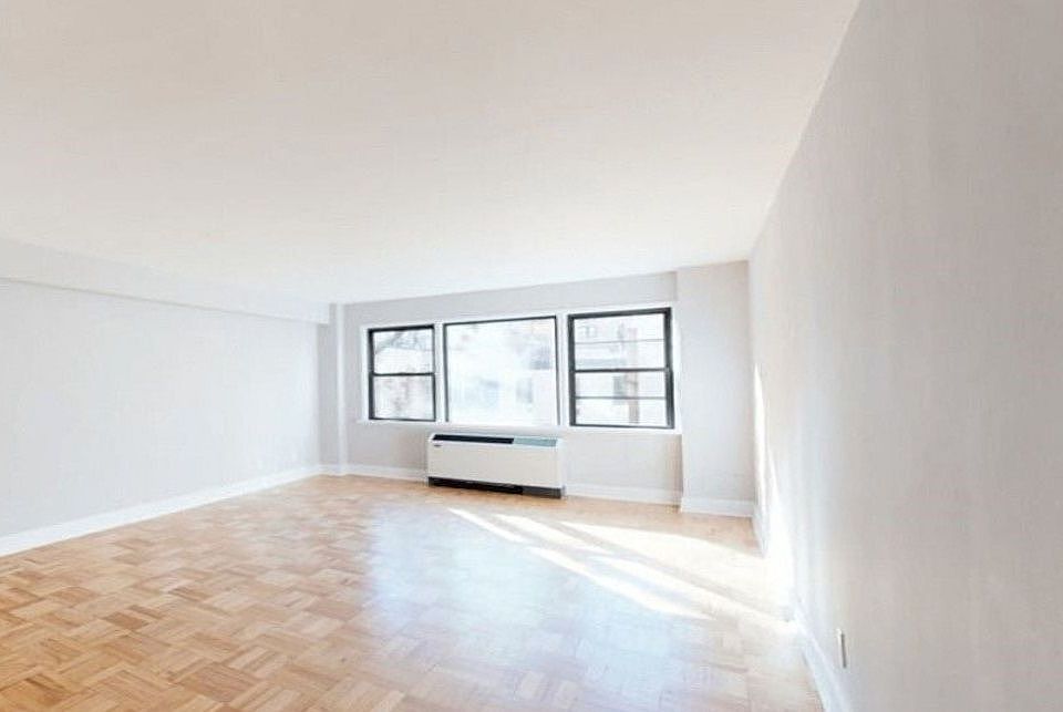 1st image of 312 E 52nd St #5A