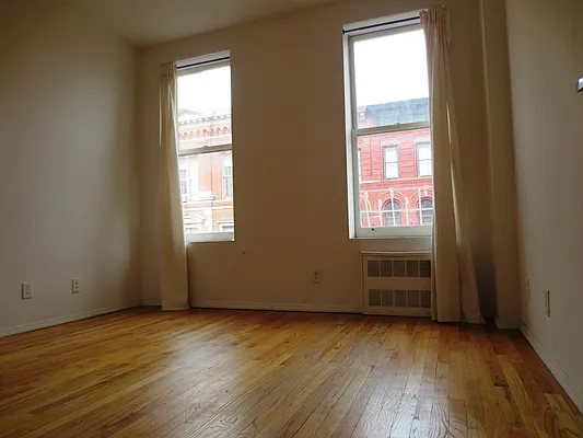 Rented by Waverly Realty Associates | media 13