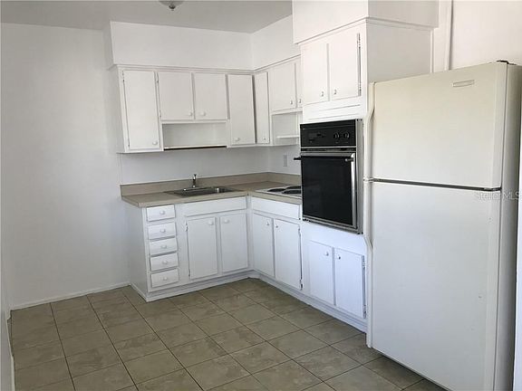 4th image of 762 73rd Ave N