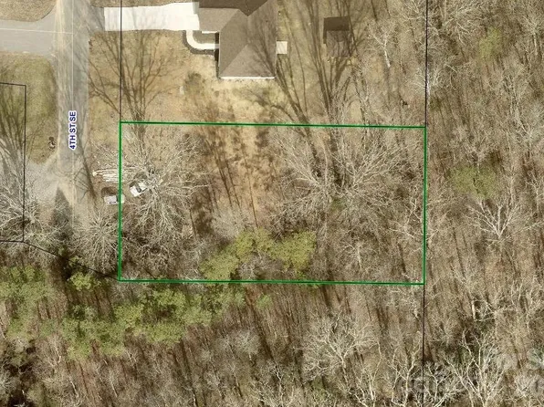 107 4th St SE, Catawba, NC 28609