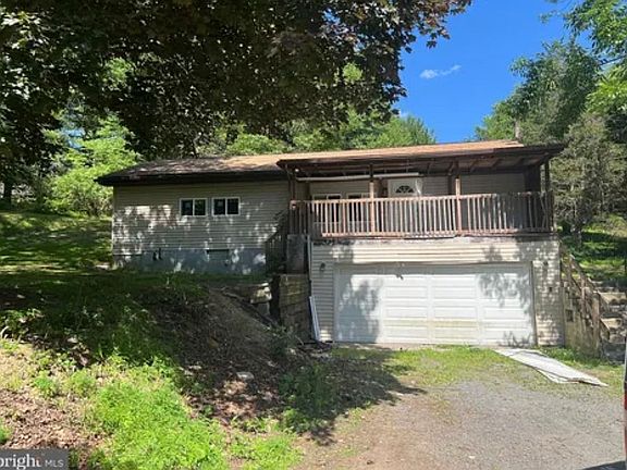 2nd image of 300 Silver Valley Rd