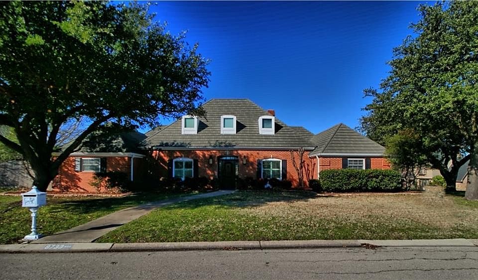 1st image of 8733 Lake Country Dr