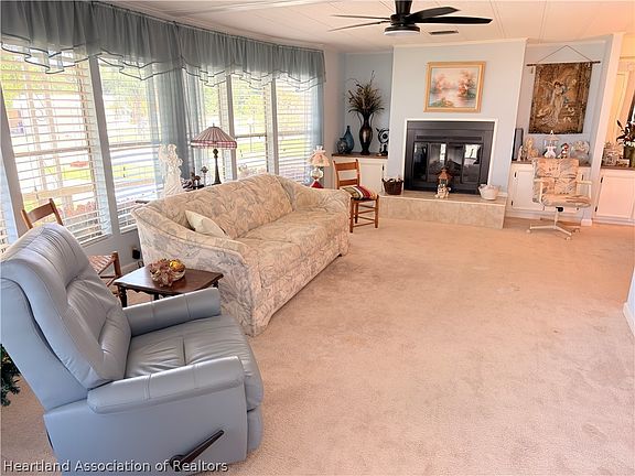 3rd image of 2202 Bahama Rd W
