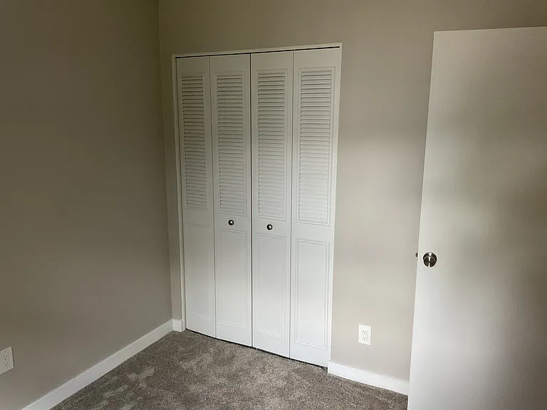 3051 Whitbeck Blvd — Photo 10
