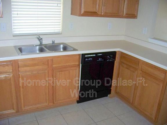 4th image of 1469 Lochspring Dr
