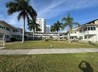 499 1st St S #202, Saint Petersburg, FL 33701