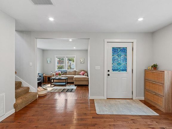 4th image of 1808 ELLIS STREET