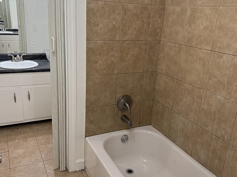 2929 Selena Dr #D-55 — Photo 8