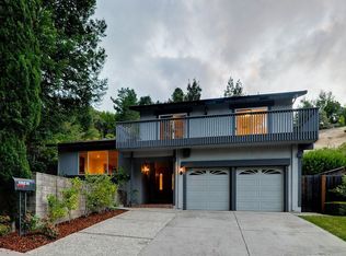 21745 Regnart Rd, Cupertino, CA 95014