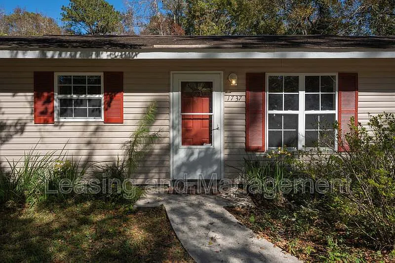Building Photo - 1737 Bozo Ln