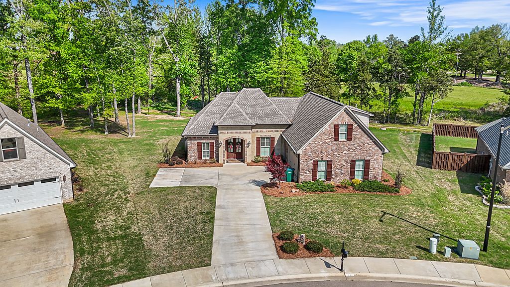 148 River Run - Property Image