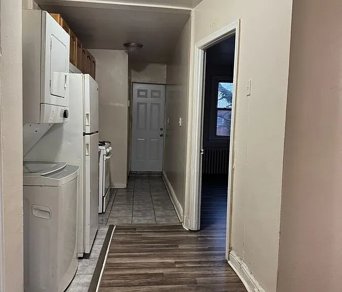 424 Newcomb St SE #4 — Photo 8