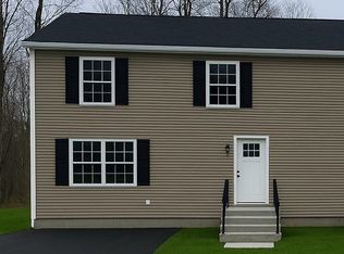 11 Stephanie Dr, Gardner, MA 01440