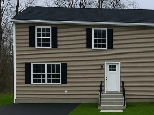 11 Stephanie Dr, Gardner, MA 01440