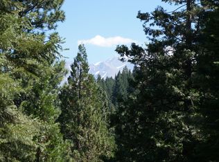 000 Sugar Pine Rd, Weed, CA 96094