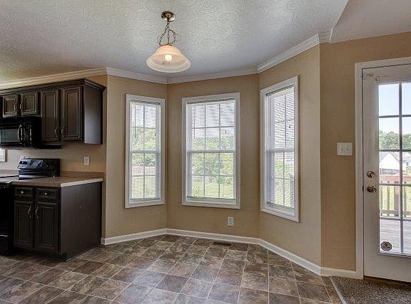 4th image of 408 Athena Dr