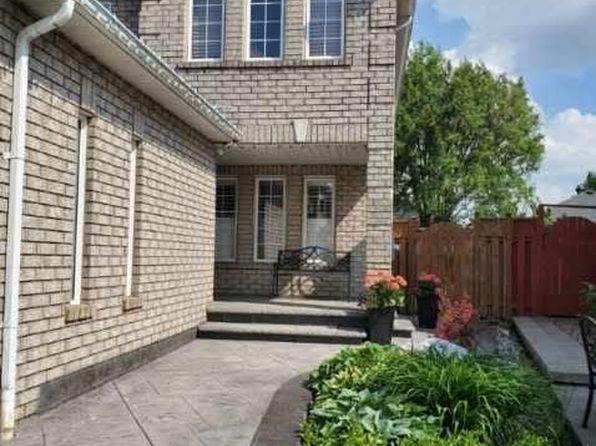 12 Ernest Biason Blvd, Caledon, ON L7E 2J4