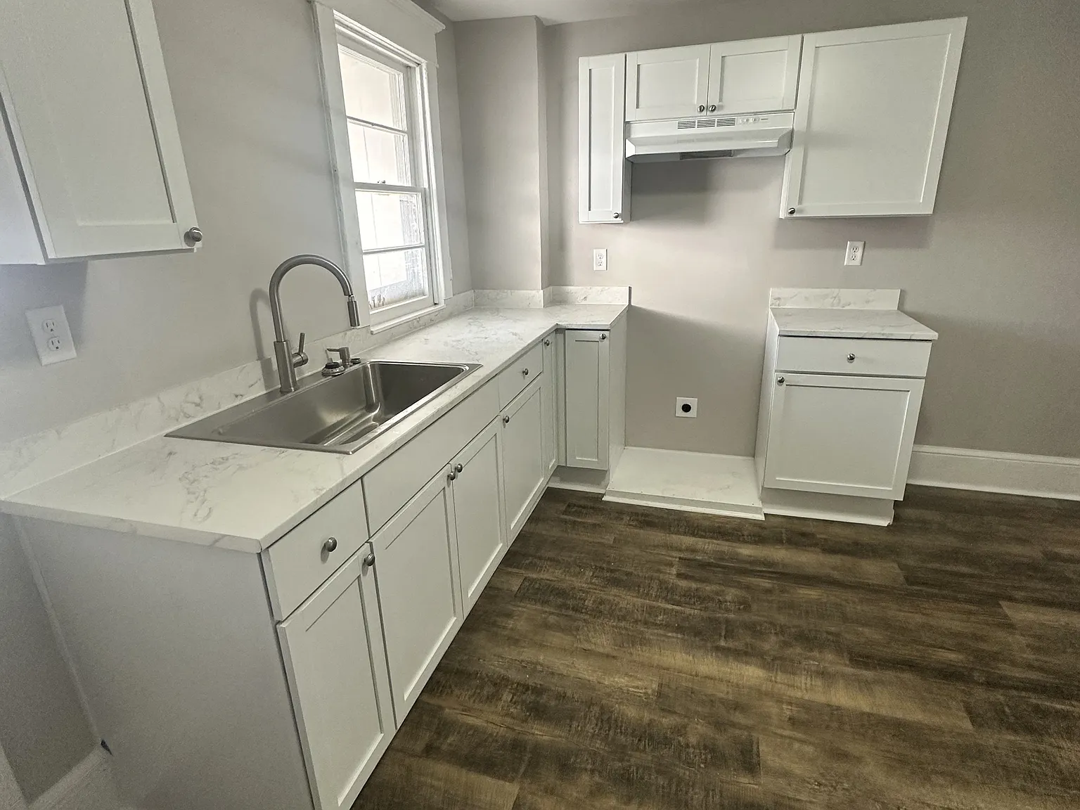 3 bed, 1176 sqft, $1,500 — Photo 2
