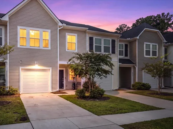 8051 Reagan Way, North Charleston, SC 29418