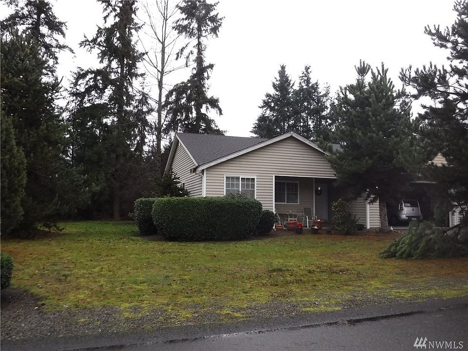 1st image of 8919 8921 222nd St E