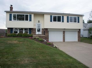 2036 Normandy Dr, Wooster, OH