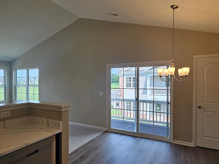 500-522 Timber Pointe Dr — Photo 7